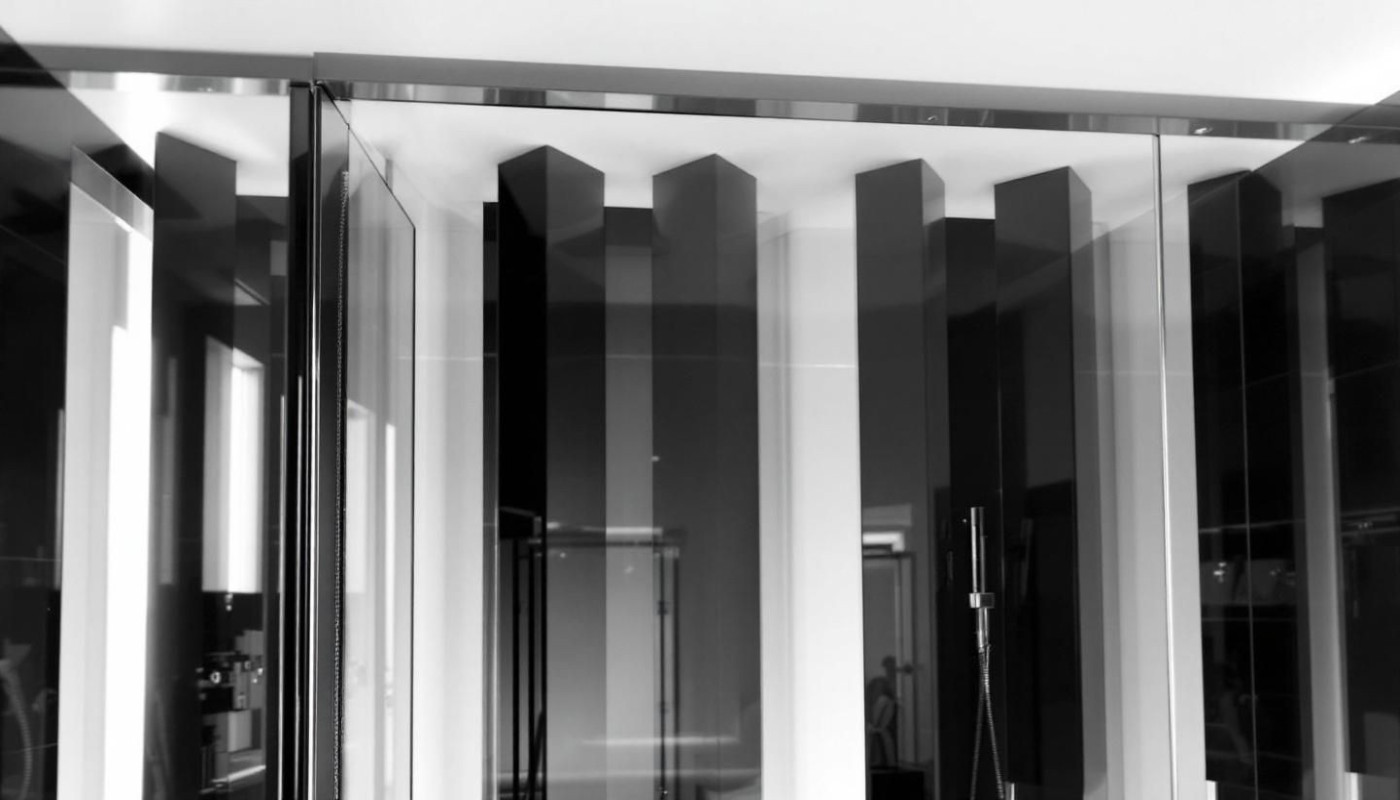 Design minimaliste pour colonnes de douche : pourquoi choisir ce style